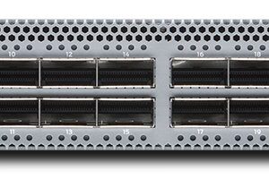 Juniper QFX5200‑32C 32‑Port High‑Density Ethernet Switch